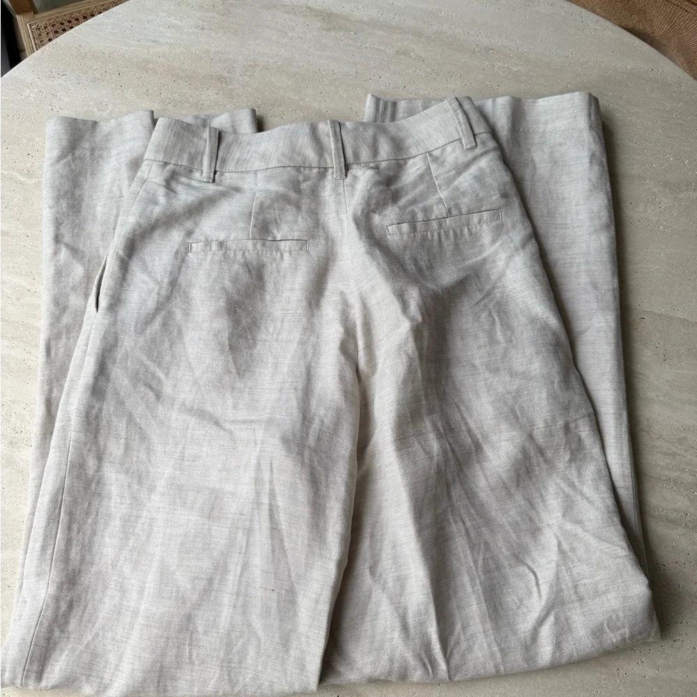 Aritzia Effortless Natural Ecru Linen Trousers size 6